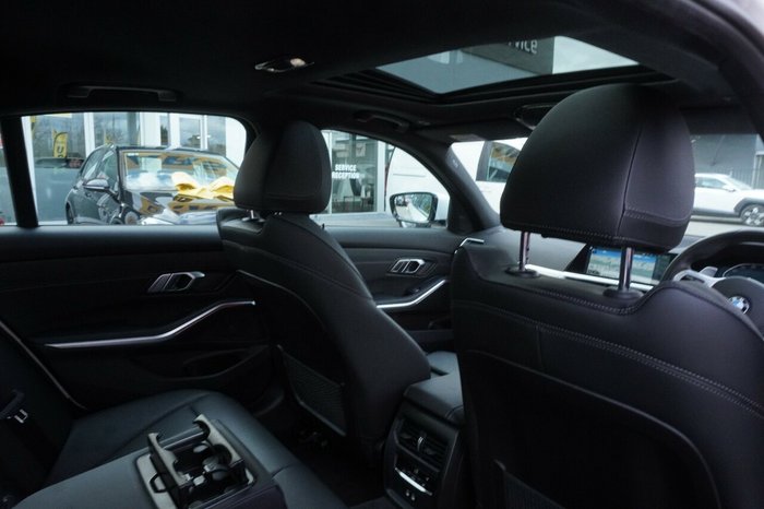 2021 BMW 3 Series 330i M Sport