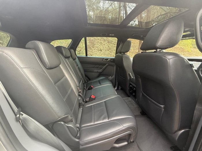 2017 Ford Everest Titanium