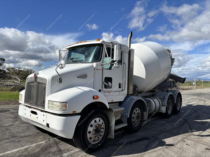 2011 Kenworth T359 T359 8x4 White
