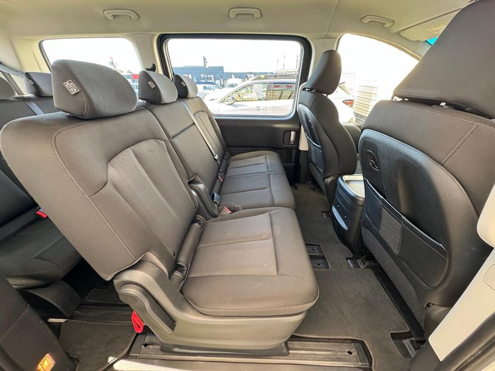 2022 Hyundai STARIA