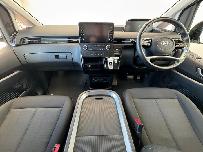 2022 Hyundai STARIA