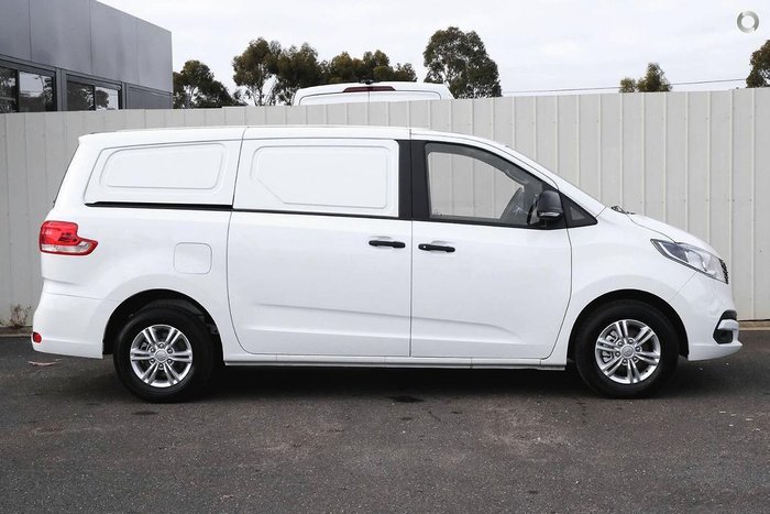2025 LDV G10