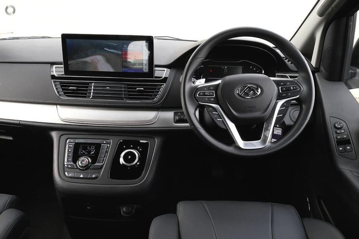 2025 LDV G10