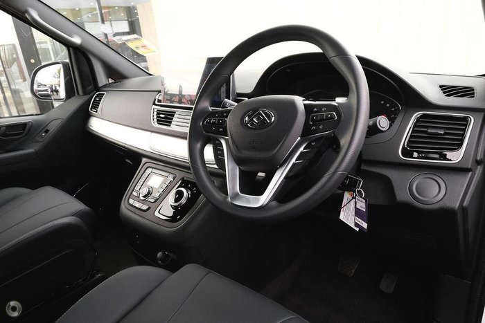 2025 LDV G10