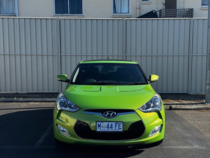2014 Hyundai Veloster + Coupe D-CT