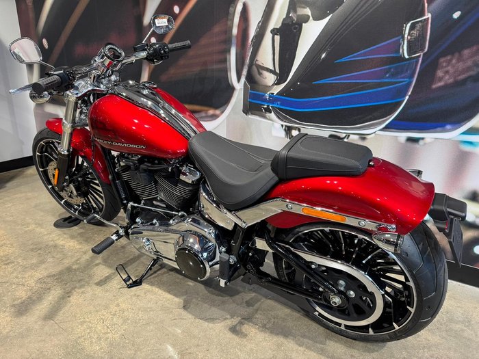 2025 Harley-Davidson Breakout 117 (FXBR) Softail Red