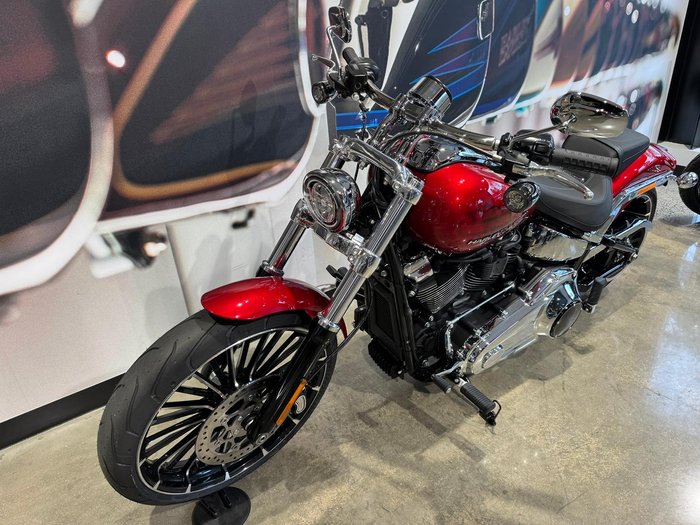 2025 Harley-Davidson Breakout 117 (FXBR) Softail Red