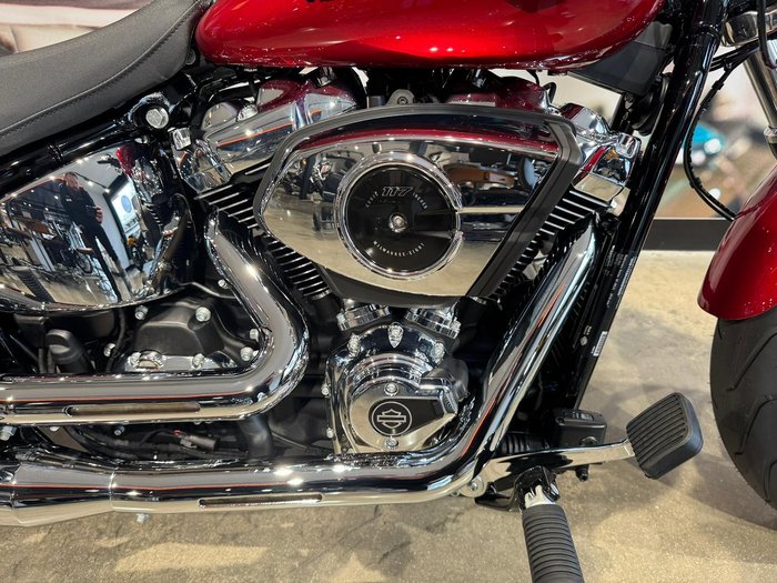 2025 Harley-Davidson Breakout 117 (FXBR) Softail Red