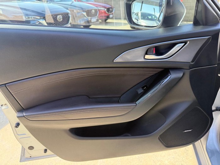 2018 Mazda 3 SP25 Astina