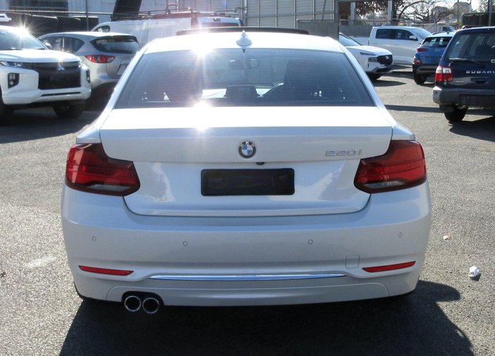 2020 BMW 2 Series 220i Luxury Line