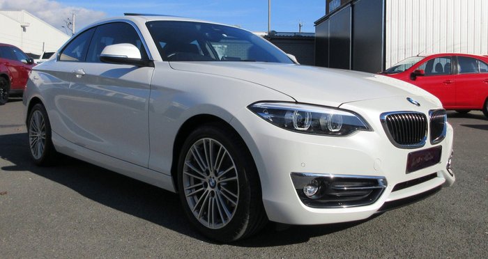 2020 BMW 2 Series 220i Luxury Line