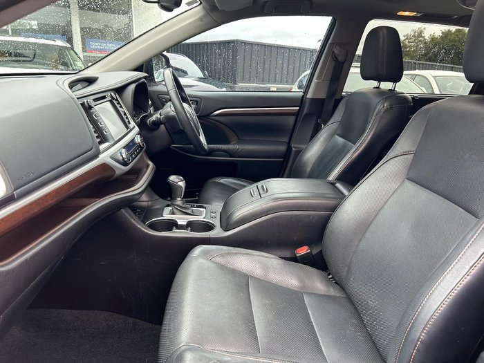 2016 Toyota Kluger Grande