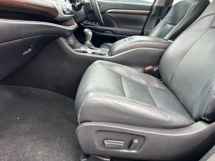 2016 Toyota Kluger Grande