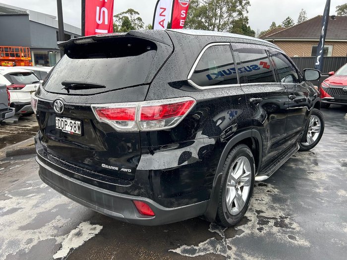 2016 Toyota Kluger Grande