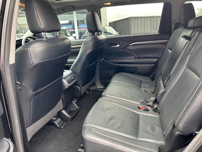2016 Toyota Kluger Grande