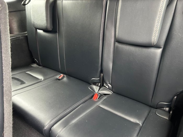 2016 Toyota Kluger Grande