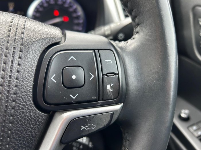 2016 Toyota Kluger Grande