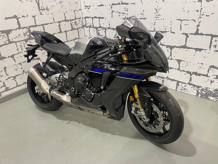 2024 Yamaha YZF-R1M R1 Black