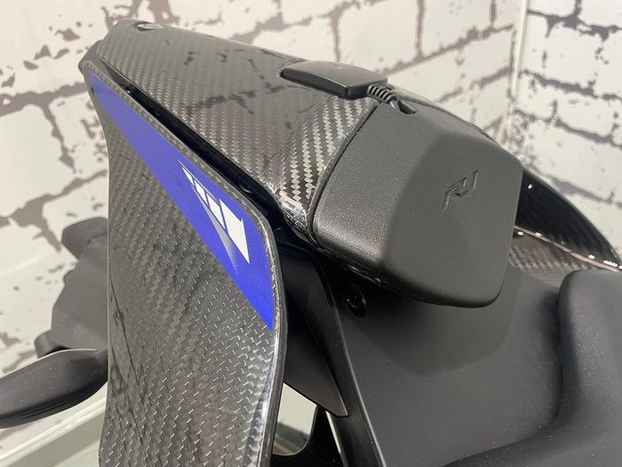 2024 Yamaha YZF-R1M R1 Black