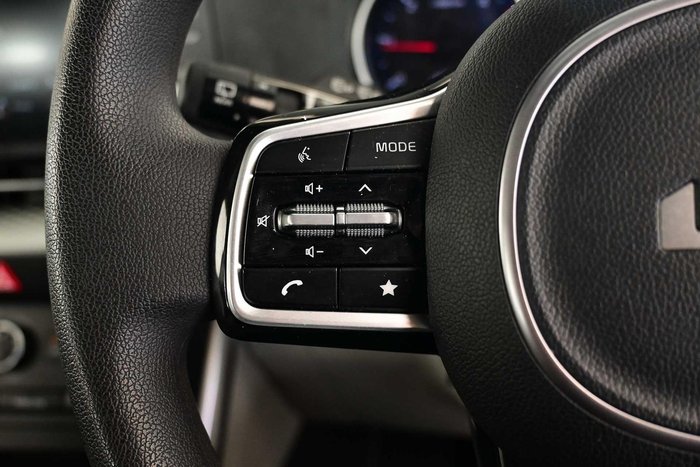 2023 Kia Carnival S