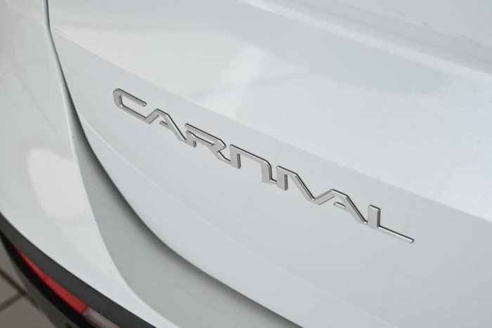 2023 Kia Carnival S