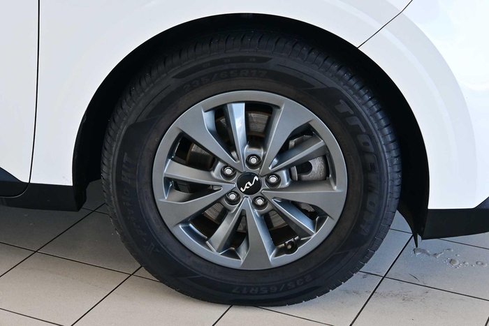2023 Kia Carnival S