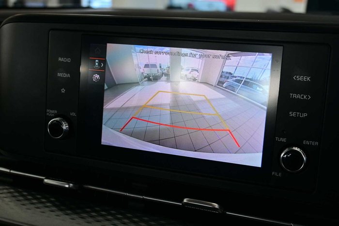 2023 Kia Carnival S