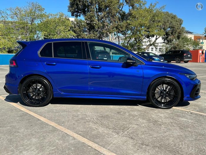 2025 Volkswagen Golf R Black Edition