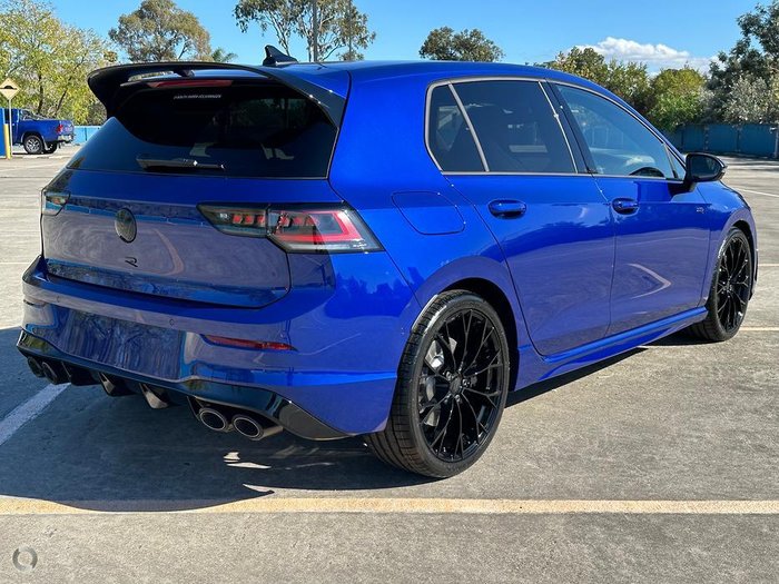 2025 Volkswagen Golf R Black Edition