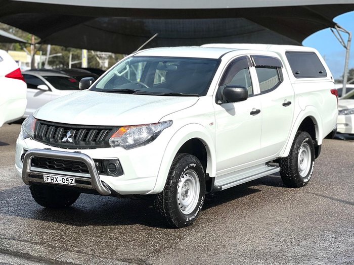 2017 Mitsubishi Triton GLX