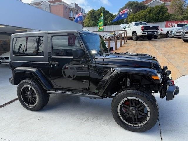 2017 Jeep Wrangler Sport