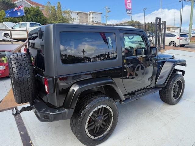 2017 Jeep Wrangler Sport