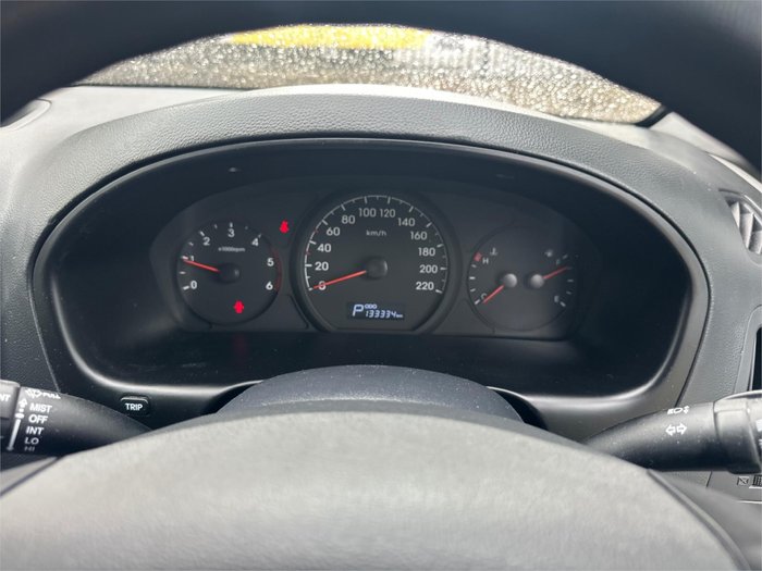 2018 HYUNDAI iLOAD 3S TWIN SWING