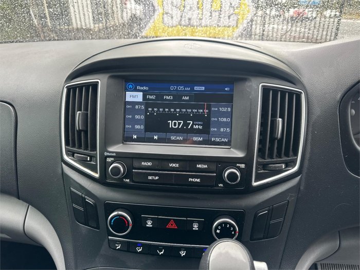2018 HYUNDAI iLOAD 3S TWIN SWING