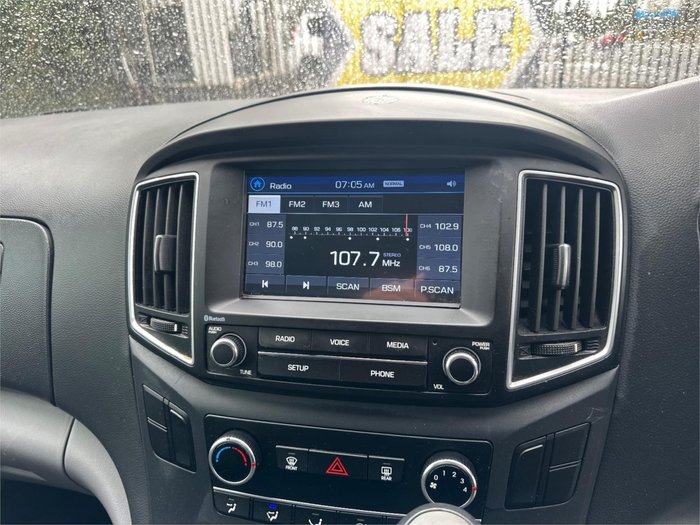 2018 HYUNDAI iLOAD 3S TWIN SWING
