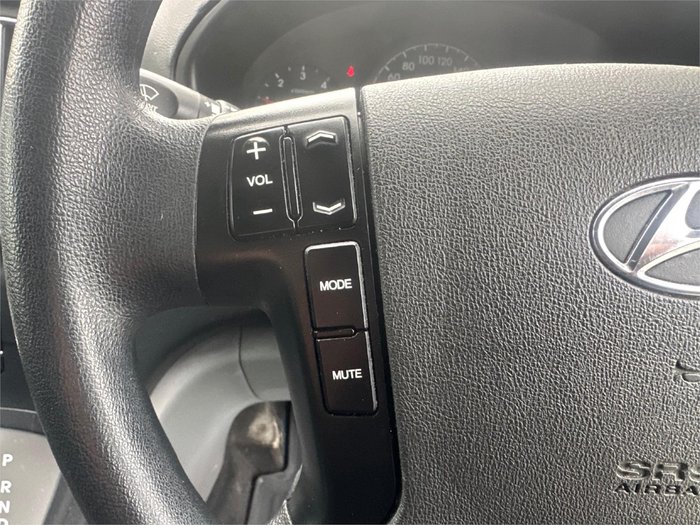 2018 HYUNDAI iLOAD 3S TWIN SWING