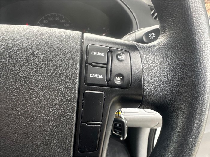 2018 HYUNDAI iLOAD 3S TWIN SWING