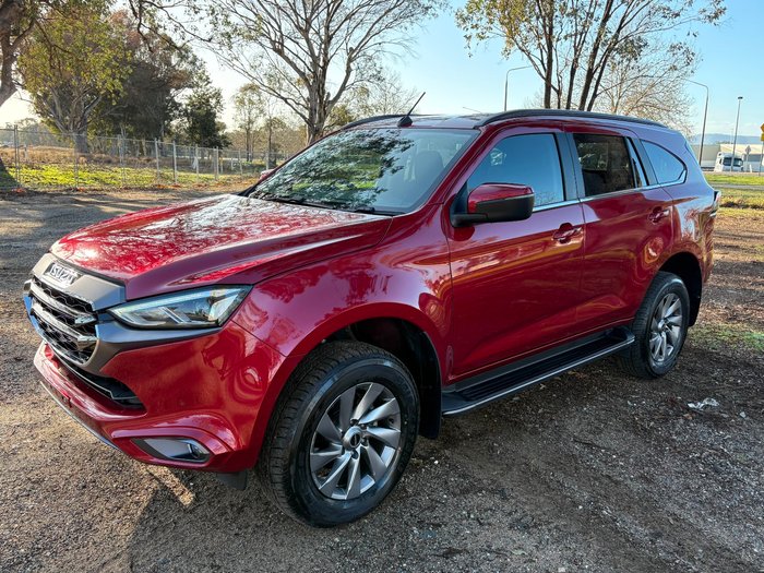 2024 Isuzu MU-X LS-U