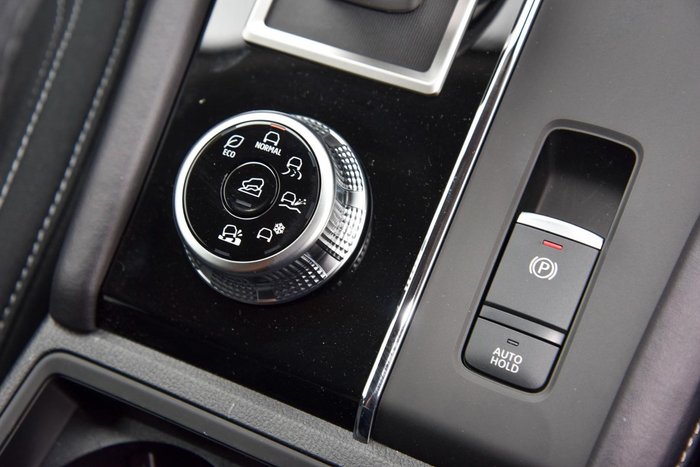 2024 Mitsubishi Outlander ES