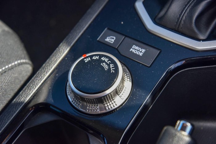 2025 Mitsubishi Triton GLS