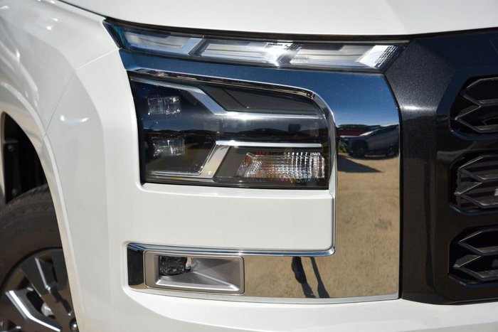 2025 Mitsubishi Triton GLS