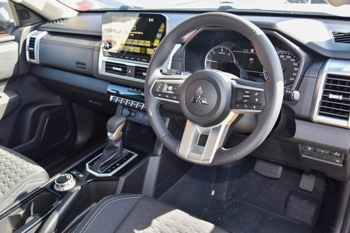 2025 Mitsubishi Triton GLS