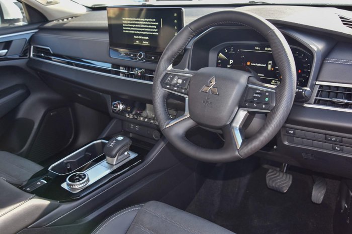 2025 Mitsubishi Outlander Aspire