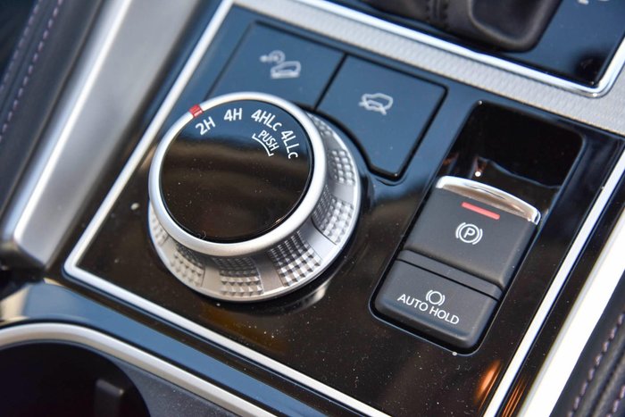 2024 Mitsubishi Pajero Sport GLX