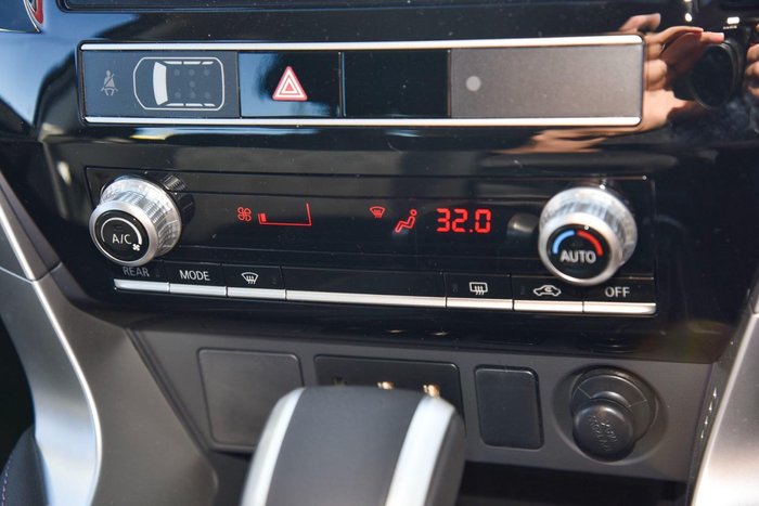 2024 Mitsubishi Pajero Sport GLX