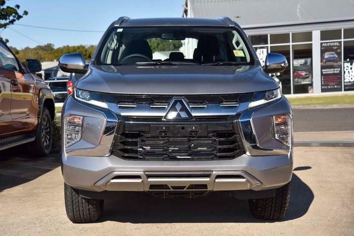 2024 Mitsubishi Pajero Sport GLX