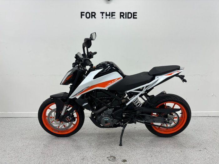 2021 Ktm 390 DUKE White