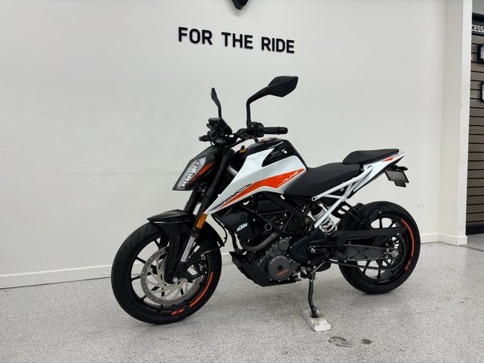 2021 Ktm 390 DUKE White