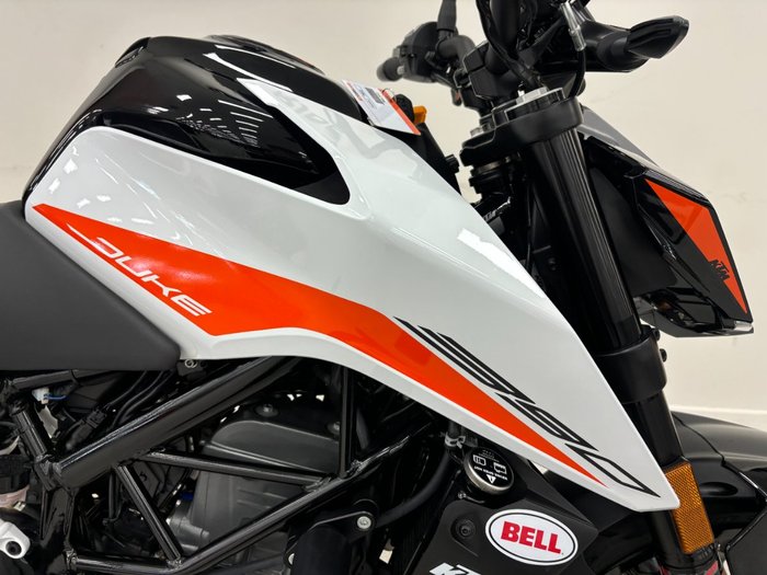 2021 Ktm 390 DUKE White
