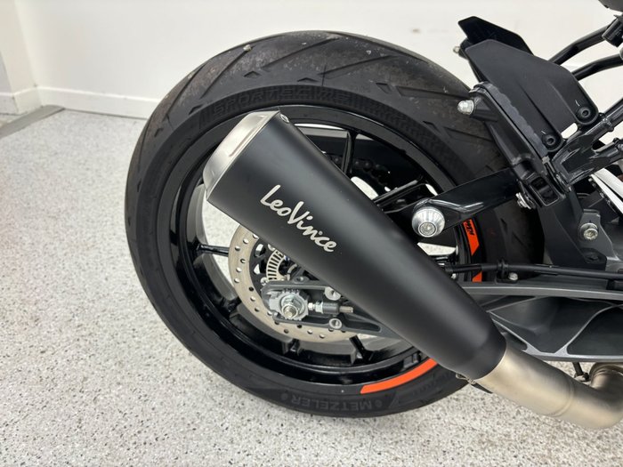 2021 Ktm 390 DUKE White